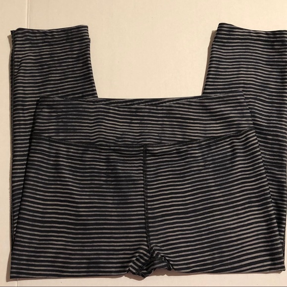 Under Armour Pants - PRICED TO SELL-Under Armour Leggings